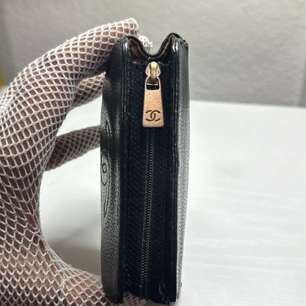 Authentic Chanel Black caviar Leather pouch Wallet - Picture 7 of 16